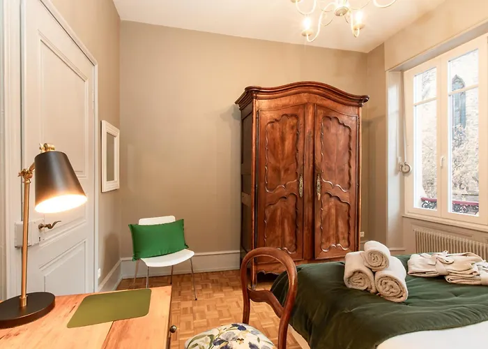 Place Des Dominicains * Colmar